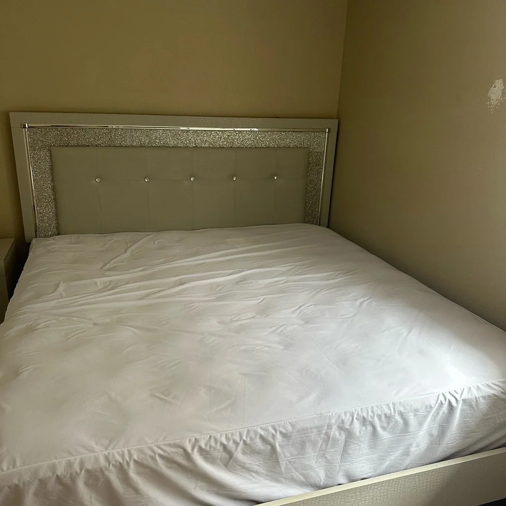 Premium White Mattress Cover